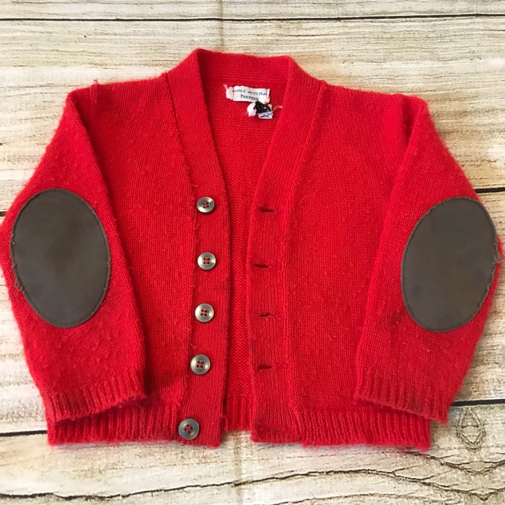 Adorable vintage little boy sweater